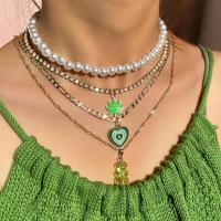 Mode-Multi-Layer-Halskette, Zinklegierung, mit Harz, Bär, goldfarben plattiert, mehrschichtig & für Frau & Emaille, grün, frei von Nickel, Blei & Kadmium, 12x30mm, Länge ca. 54 cm, ca. 42 cm, verkauft von PC