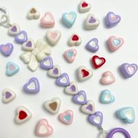 Perle acrylique, coeur, DIY & normes différentes pour le choix & émail, plus de couleurs à choisir, Trou:Environ 2mm, 10PC/sac, Vendu par sac