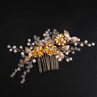 Dekoratives Haarkämmchen, Messing, mit Kunststoff Perlen, Modeschmuck & für Frau & mit Strass, goldfarben, frei von Nickel, Blei & Kadmium, 150x70x20mm, verkauft von PC