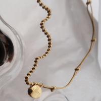 титан Ожерелье, Плоская круглая форма, плакированный настоящим золотом, ювелирные изделия моды & разный размер для выбора & с письмо узором & Женский, продается PC