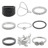 Ensemble d’anneau en alliage de zinc, Placage, 8 pièces & bijoux de mode & pour femme & avec strass, deux couleurs différentes, Vendu par fixé