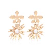 Zinc Alloy Drop Earrings with Plastic Pearl Flower plated fashion jewelry golden nickel lead & cadmium free Sold By Pair