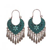 Boucles d'oreilles en alliage de zinc, Placage, bijoux de mode & pour femme, deux couleurs différentes, 50x30mm, Vendu par paire
