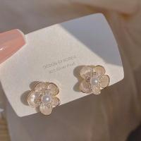 Brass Stud Earring with Plastic Pearl Flower plated fashion jewelry & micro pave cubic zirconia golden nickel lead & cadmium free Sold By Pair