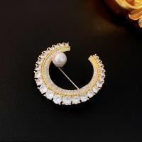Plastic Pearl Brooch, Brass, with Plastic Pearl, real gold plated, fashion jewelry & micro pave cubic zirconia & for woman, golden, nickel, lead & cadmium free, 38x38mm, Sold By PC
