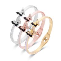 Titanium stål armbånd, med Black Shell & White Shell, Butterfly, for kvinde & med rhinestone, flere farver til valg, Indvendig diameter:Ca. 50x58mm, Solgt af PC