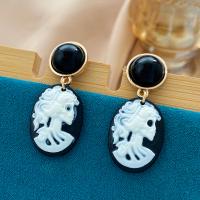 Zinc Alloy Stud Earring with Resin gold color plated fashion jewelry & for woman black nickel lead & cadmium free Sold By Pair