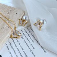 Brass Jewelry Set, with White Shell & Plastic Pearl, Butterfly, real gold plated, fashion jewelry & for woman, golden, nickel, lead & cadmium free, Length:Approx 45 cm, Sold By PC