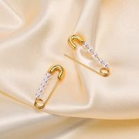 Acier inoxydable Levier Retour Earring, Acier inoxydable 304, avec perle de plastique, Épingles de Kilt, bijoux de mode & pour femme, doré, 33x11mm, Vendu par paire