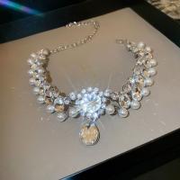 Collar de Aleación de Zinc, con Perlas plásticas, Joyería & para mujer & con diamantes de imitación, plateado, libre de níquel, plomo & cadmio, longitud:aproximado 40.6 cm, Vendido por UD