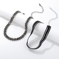 CCB Ожерелья, Пластик с медным покрытием, с 10cm наполнитель цепи, Связанный вручную, 2 шт. & Женский, черный, длина:Приблизительно 30 см, Приблизительно 28 см, продается указан
