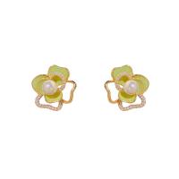 Brass Stud Earring, with Plastic Pearl, Flower, gold color plated, fashion jewelry & for woman & enamel, more colors for choice, nickel, lead & cadmium free, 14x13mm, Sold By Pair