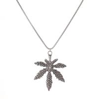 Tibetan Style Jewelry Necklace, Maple Leaf, silver color plated, fashion jewelry & Unisex, nickel, lead & cadmium free, Length:Approx 60 cm, Sold By PC
