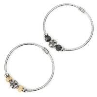 Stainless Steel Bangle, 304 Stainless Steel, with Magnet, Four Leaf Clover, Vacuum Ion Plating, vintage & fashion jewelry & for woman, more colors for choice, 3mm, Length:Approx 18.5 cm, Sold By PC