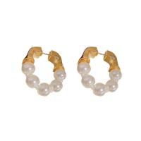 Laiton Leverback boucle d'oreille, avec perle de plastique, Plaqué d'or, bijoux de mode & pour femme, blanc, protéger l'environnement, sans nickel, plomb et cadmium, 6x29mm, Vendu par paire