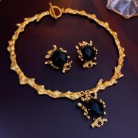 Conjuntos de joyería de aleación de zinc, con Acrílico, para mujer, dorado, libre de níquel, plomo & cadmio, 32x24mm, longitud:aproximado 40 cm, Vendido por UD