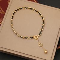 304 Edelstahl Halskette, mit PU Leder & Kunststoff Perlen, goldfarben plattiert, verschiedene Stile für Wahl & für Frau & Emaille, Länge ca. 19.7 ZollInch, verkauft von PC