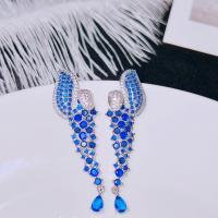 Boucles d'oreilles pendantes en laiton, Placage de couleur platine, bijoux de mode & pour femme, bleu, protéger l'environnement, sans nickel, plomb et cadmium, 16x55mm, Vendu par paire