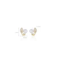Zircon cubique Micro Pave d'oreille en argent sterling, Argent sterling 925, avec Shell Pearl, feuille, Placage, bijoux de mode & pavé de micro zircon & pour femme, plus de couleurs à choisir, 15x11.4mm, 7-7.5mm, Vendu par paire