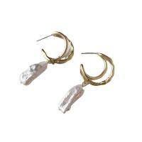 Freshwater Pearl Earrings, Brass, with Freshwater Pearl, 14K gold plated, fashion jewelry & for woman, two different colored, 50mm, Sold By Pair