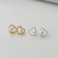 925 Sterling Silver Stud Earring with Freshwater Pearl Heart plated for woman & hollow Sold By Pair