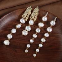 Boucles d'oreilles en perles d'eau douce, perle d'eau douce cultivée, avec laiton, bijoux de mode & styles différents pour le choix & pavé de micro zircon & pour femme, 9-10mm, Vendu par paire