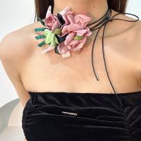 Mode-Halskette, Seide, mit Stoff & Wachsschnur, Blume, Modeschmuck, keine, frei von Nickel, Blei & Kadmium, 116x97mm, verkauft von PC