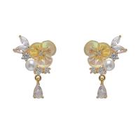 Brass Earring Clip, with Shell & Plastic Pearl, gold color plated, fashion jewelry & micro pave cubic zirconia & for woman, nickel, lead & cadmium free, 23x16.20mm, Sold By Pair