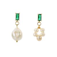 Asymmetric Earrings, Brass, with Freshwater Pearl, real gold plated, fashion jewelry & for woman & with cubic zirconia, two different colored, Baroque pearluff1a9mm,Near round pearl:4mm, Sold By Pair