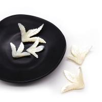 Natural White Shell Pendants Leaf Carved DIY white 25x30- Sold By PC