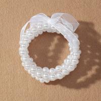 Bijoux bracelets de mode, perle de plastique, 5 pièces & bijoux de mode & pour femme, blanc, protéger l'environnement, sans nickel, plomb et cadmium, Diamètre intérieur:Environ 50mm, Vendu par fixé