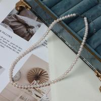 Freshwater Pearl Brass Chain Necklace, Pérolas de água doce, with cobre, with 5cm extender chain, joias de moda & para mulher, branco, 4-5mm, comprimento Aprox 40 cm, vendido por PC