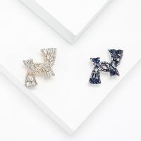 Zinc Alloy Brooches plated fashion jewelry & Unisex & with rhinestone nickel lead & cadmium free Sold By PC