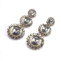 Zinc Alloy Drop Earring, Geometrisch Patroon, gold plated, mode sieraden & voor vrouw & met strass, 34x83mm, Verkocht door pair