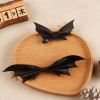 Alligator Hair Clip PU Leather with Zinc Alloy Halloween Design black Sold By PC