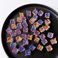 Pendentif en résine, cubesdé à jouer, Mignon & DIY, multicolore, 14mm, Environ 100PC/sac, Vendu par sac