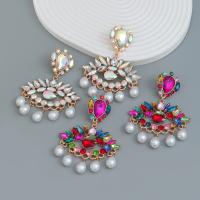 Boucles d'oreilles en alliage de zinc, avec perle de plastique, bijoux de mode & pour femme & avec strass, plus de couleurs à choisir, protéger l'environnement, sans nickel, plomb et cadmium, 92x63mm, Vendu par paire