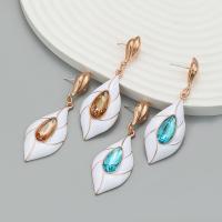 Zinc Alloy Stud Earring with acrylic rhinestone & enamel fashion jewelry & for woman Sold By Pair