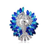 Zinc Alloy Brooches with Crystal Peacock silver color plated vintage & fashion jewelry & Unisex & can be used as brooch or pendant & with rhinestone nickel lead & cadmium free Sold By PC