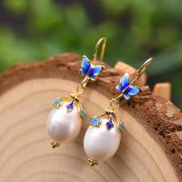 Boucles d'oreilles en perles d'eau douce, perle d'eau douce cultivée, avec laiton, Placage de couleur d'or, bijoux de mode & pour femme, 40mm, Vendu par paire