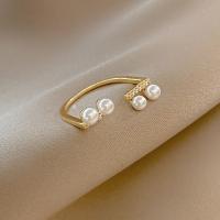 Brass Finger Ring, with Plastic Pearl, gold color plated, fashion jewelry & for woman, nickel, lead & cadmium free, 17mm, Sold By PC