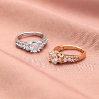 Brass δάχτυλο του δακτυλίου, Ορείχαλκος, με Cubic Zirconia, κοσμήματα μόδας & για τη γυναίκα, περισσότερα χρώματα για την επιλογή, νικέλιο, μόλυβδο και κάδμιο ελεύθεροι, 17mm, Sold Με PC