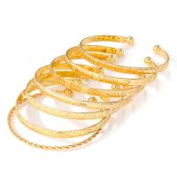 цинковый сплав браслет-манжеты, плакирован золотом, 7 шт. & регулируемый & Женский, внутренний диаметр:Приблизительно 61mm, продается указан