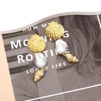 Zinc Alloy Stud Earring with Plastic Pearl Conch plated fashion jewelry & for woman gold nickel lead & cadmium free Sold By Pair
