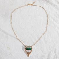 Zinklegierung Schmuck Halskette, mit Malachit, Modeschmuck & für Frau, frei von Nickel, Blei & Kadmium, Länge:ca. 18.89 ZollInch, verkauft von PC