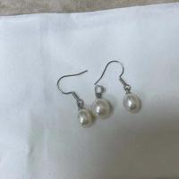 Boucles d'oreilles en perles d'eau douce, perle, avec laiton, Rond, Placage de couleur argentée, bijoux de mode & pour femme, blanc, 7-8mm,8x5-9mm, Vendu par paire
