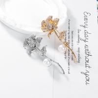 Zinc Alloy Brooches Rose plated fashion jewelry & for woman & with rhinestone nickel lead & cadmium free Sold By PC