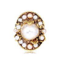 Zinc Alloy Brooches with Plastic Pearl plated Unisex & with rhinestone golden Sold By PC