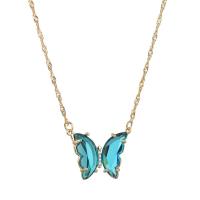 Zinc Alloy smykker halskæde, med Krystal, Butterfly, forgyldt, Micro Pave cubic zirconia & for kvinde, flere farver til valg, Solgt af PC