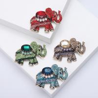Zinc Alloy Brooch Elephant plated for woman & with rhinestone Sold By PC